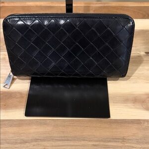 Bottega Veneta Intrecciato leather zip-around long wallet